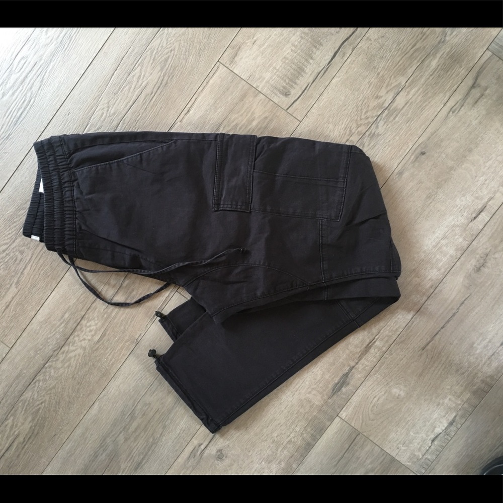 PACSUN BLACK CARGO PANTS